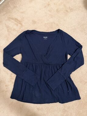 Hollister Navy Long-Sleeve V-Neck Babydoll top